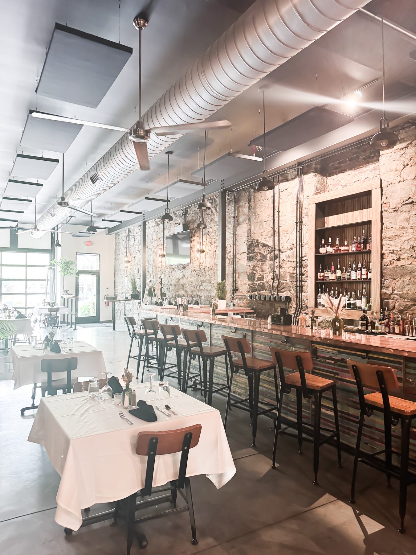 Dining room and bar